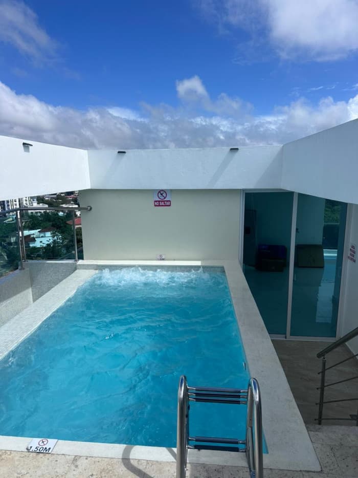 EN VENTA APARTAMENTOS EN TORRE SARAI, EN LA THOMEN  - foto 1