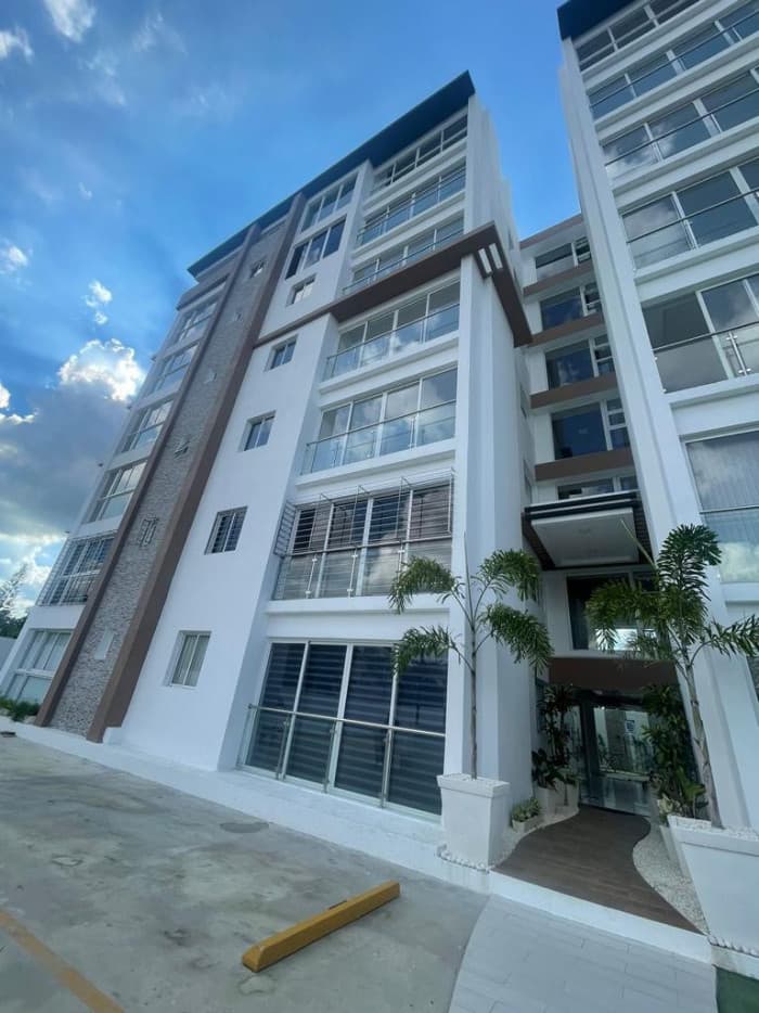 VENTA APARTAMENTO EN URBANIZACION THOMEN HISPANOAMERICA - foto 1
