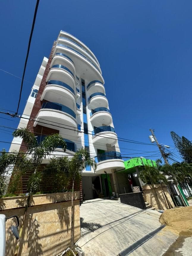 APARTAMENTOS EN VENTA EN LOS CERROS DE GURABO - foto 1