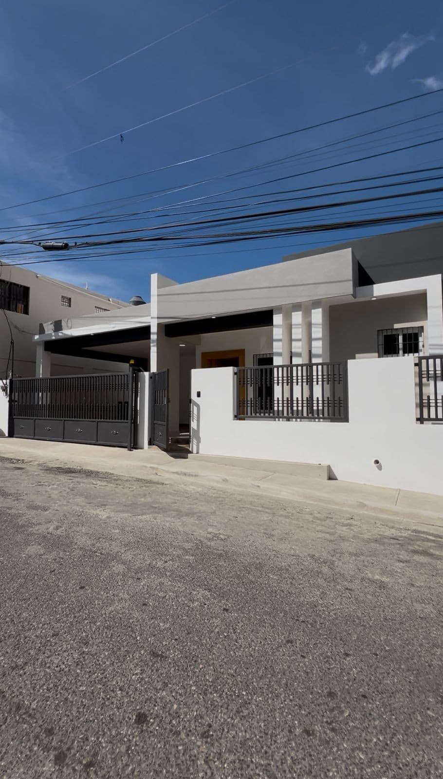 CASA EN VENTA DE VALLE VERDE SANTIAGO - foto 1