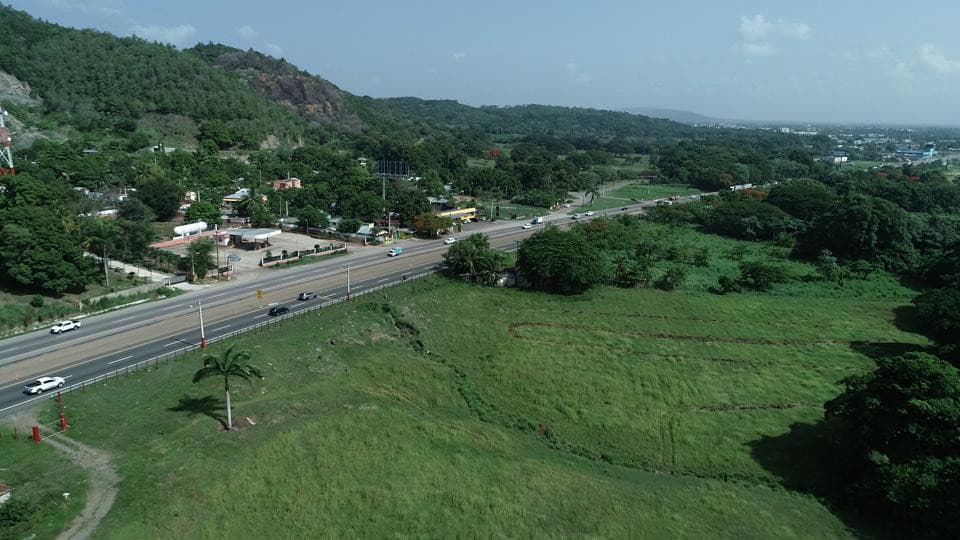 EN VENTA TERRENO  EN AUTOPISTA DUARTE ,  LA VEGA  - foto 1