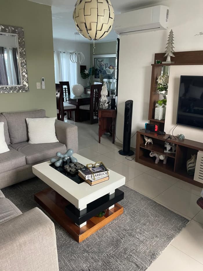 VENTA DE APARTAMENTO CON AZOTEA EN LOS RIELES  - foto 1