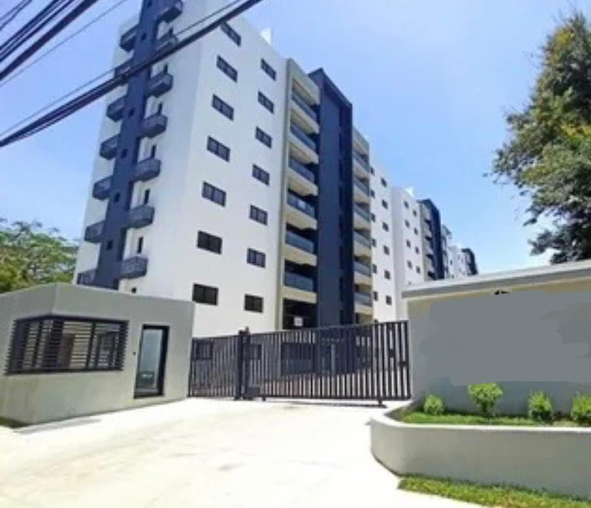 Apartamento en Venta en Corona Plaza, Santiago de los Caballeros - foto 1
