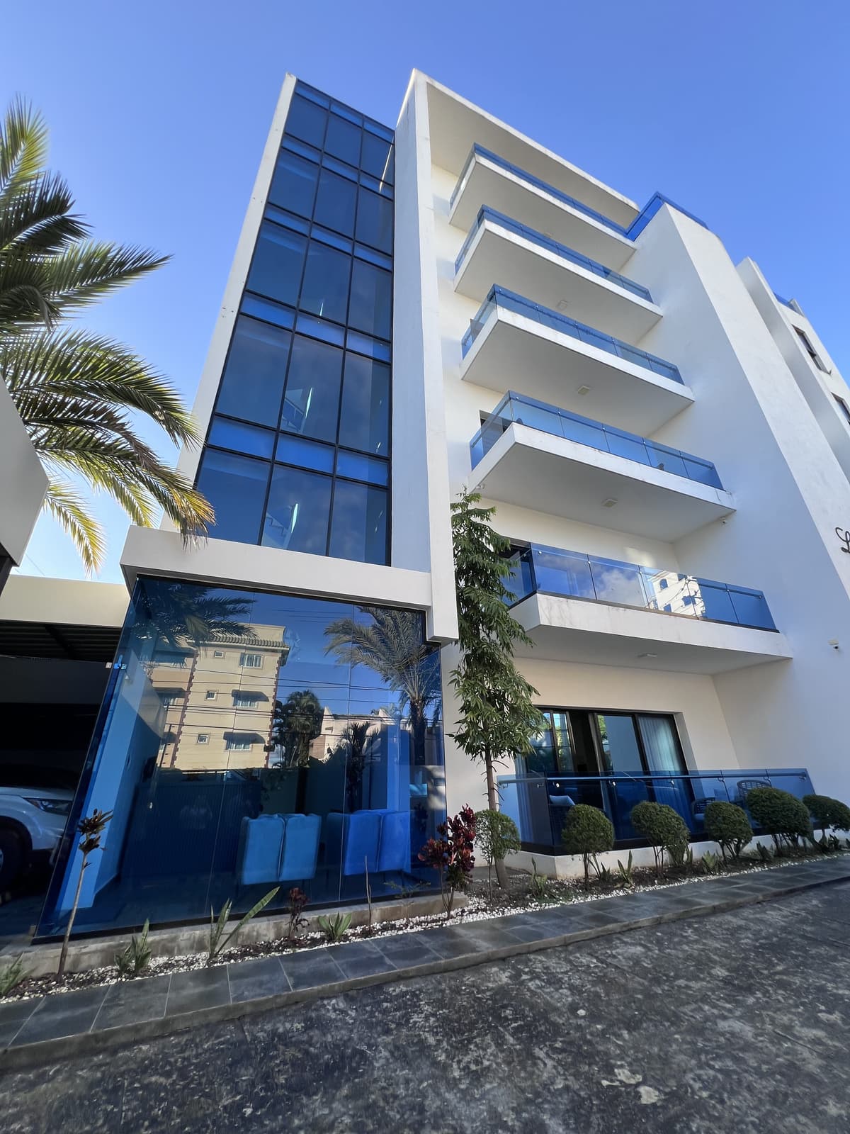 RENTA  DE APARTAMENTO LUXURY   LA ESMERALDA  - foto 1