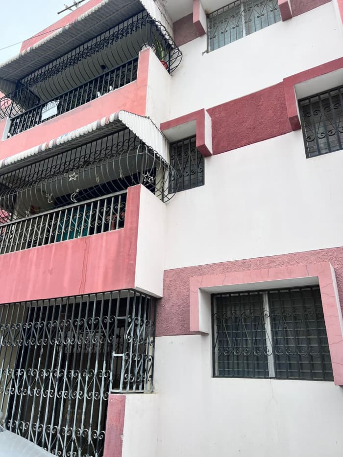 VENTA DE APARTAMENTO PROXIMO A UNIVERSIDAD UTESA - foto 1