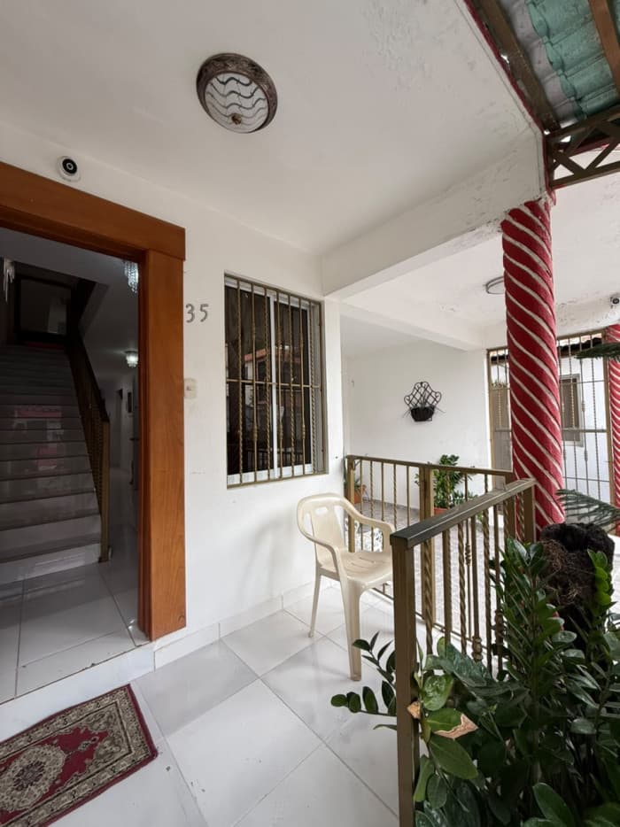 VENTA DE CASA EN BUENOS AIRES CON 5 HABITACIONES  - foto 3