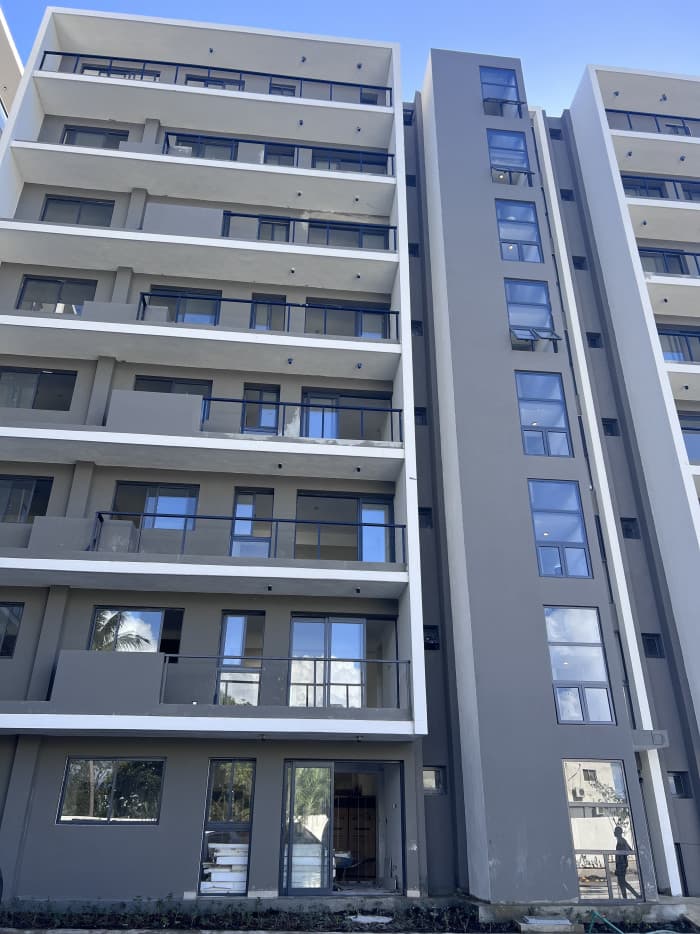 VENDO PENTHOUSE A 8 MINUTOS DE AEROPUERTO DE SANTIAGO  - foto 3