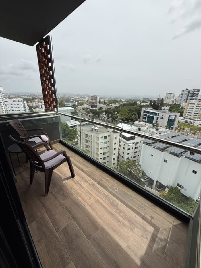 VENTA APARTAMENTO AMUEBLADO PISO 13,  LA ESMERALDA  - foto 4