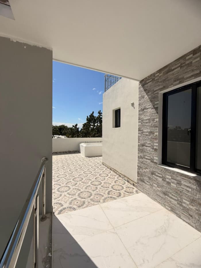 VENTA DE APARTAMENTOS EN LOS RIELES DE GURABO SANTIAGO - foto 2