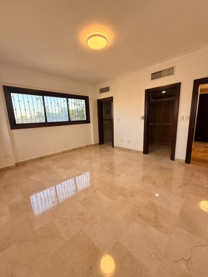 VENTA DE PRIMER NIVEL TORRE LA RINCONADA ,LA ESMERALDA  - foto 6