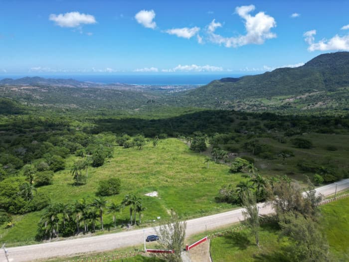 venta de  terrenos en Cupey, Puerto Plata, R.D. - foto 3