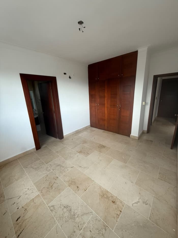 VENTA/ RENTA  DE APARTAMENTO TORRE ALMIRANTE. - foto 13