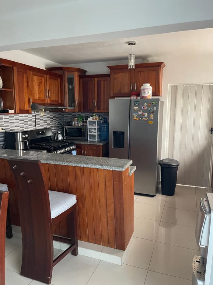 VENTA DE APARTAMENTO CON AZOTEA EN LOS RIELES  - foto 4