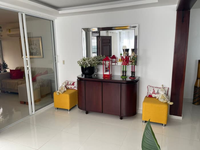 VENTA DE CASA CON PATIO EN LLANOS DE GURABO  - foto 4
