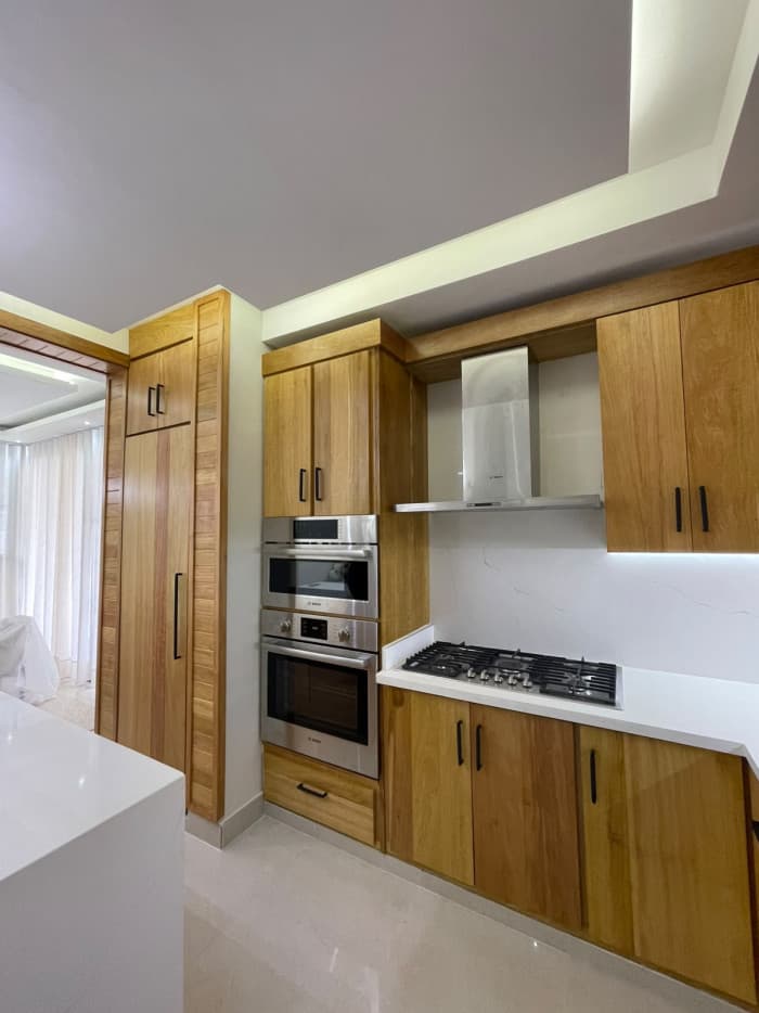 VENTA DE CASA AMUEBLADA  EL DORAL CORONA PLAZA  - foto 5