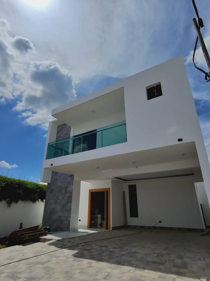 EN VENTA CASA EN PROYECTO RESIDENCIAL CERRADO,SANTIAGO  - foto 2