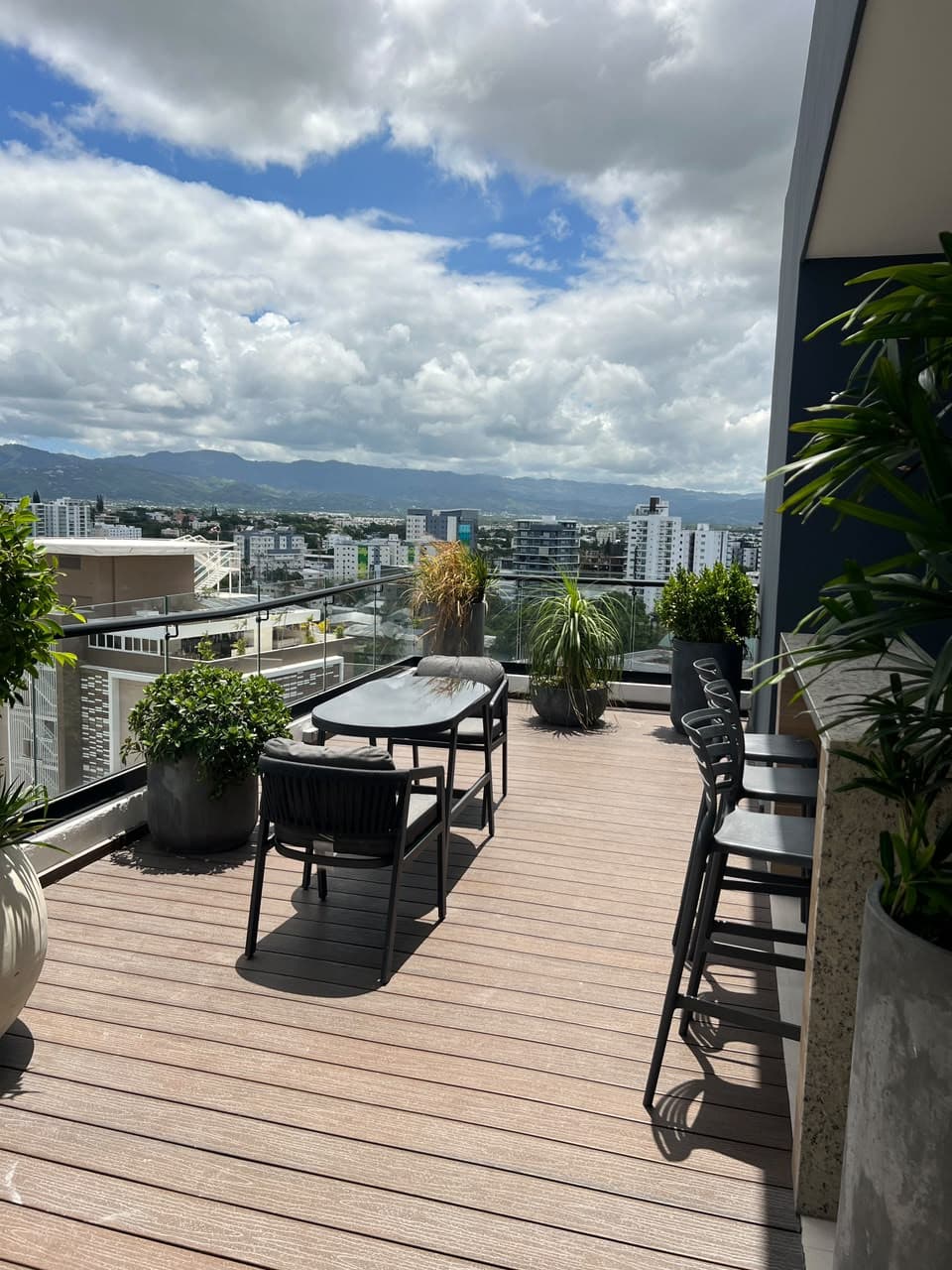 VENTA DE APARTAMENTO EN LA ESMERALDA SANTIAGO - foto 3