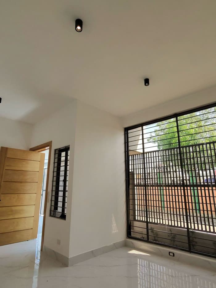  VENTA CASA PROXIMO A HIPER OLE JOAQUIN BALAGUER  - foto 3