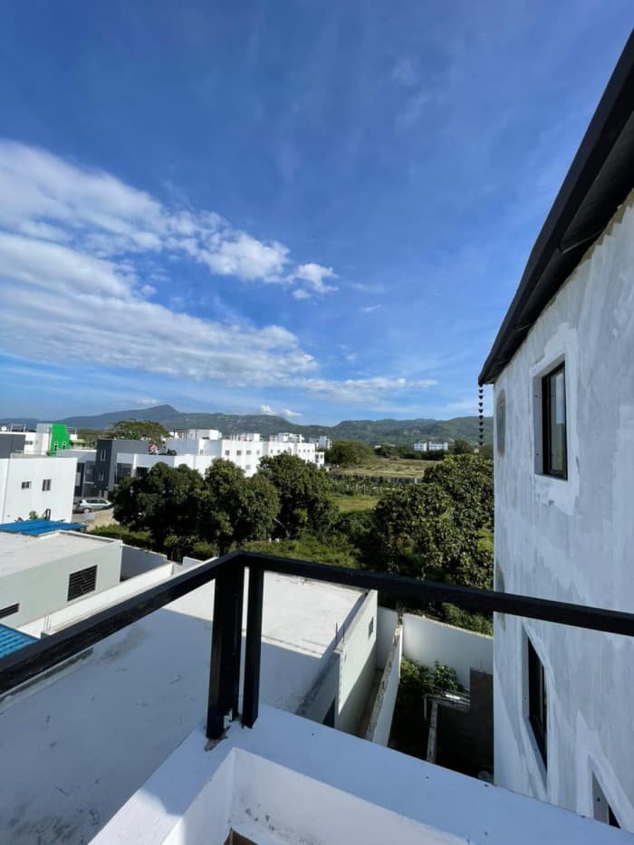 VENTA DE CASA FRENTE AL JARDIN BOTANICO SANTIAGO - foto 4