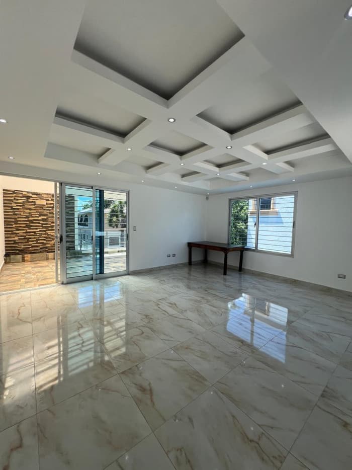 CASA EN VENTA EN BUENA VISTA SANTIAGO R.D - foto 4