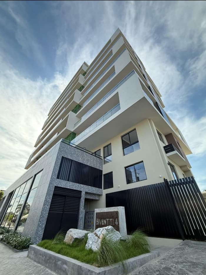 VENDO APARTAMENTOS EN TORRE EN LA MORALEJA, SANTIAGO  - foto 2