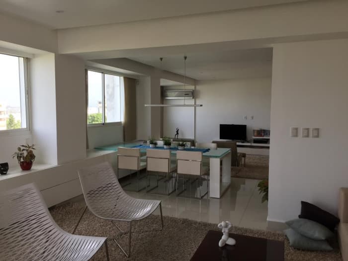 Apartamento semi-amueblado en alquiler en La Esmeralda! - foto 4
