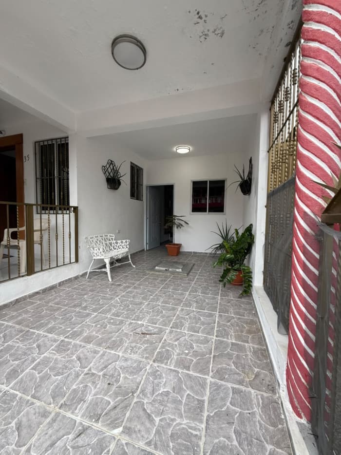 VENTA DE CASA EN BUENOS AIRES CON 5 HABITACIONES  - foto 2