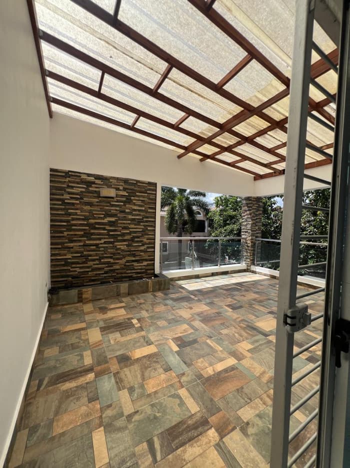 CASA EN VENTA EN BUENA VISTA SANTIAGO R.D - foto 2