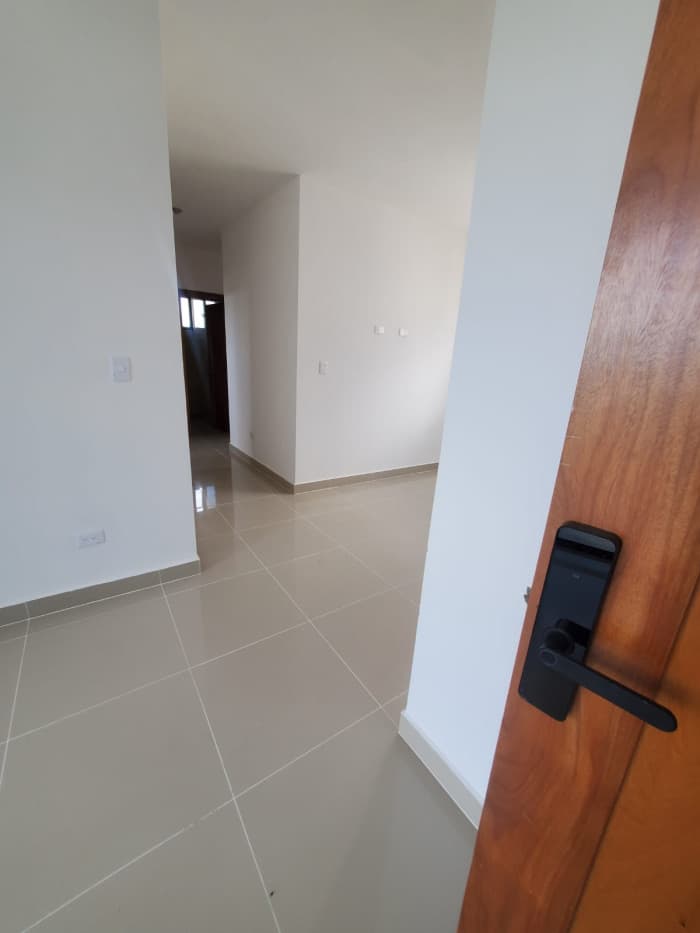  VENTA DE APARTAMENTO EN  4TO NIVEL PUÑAL SANTIAGO  - foto 4