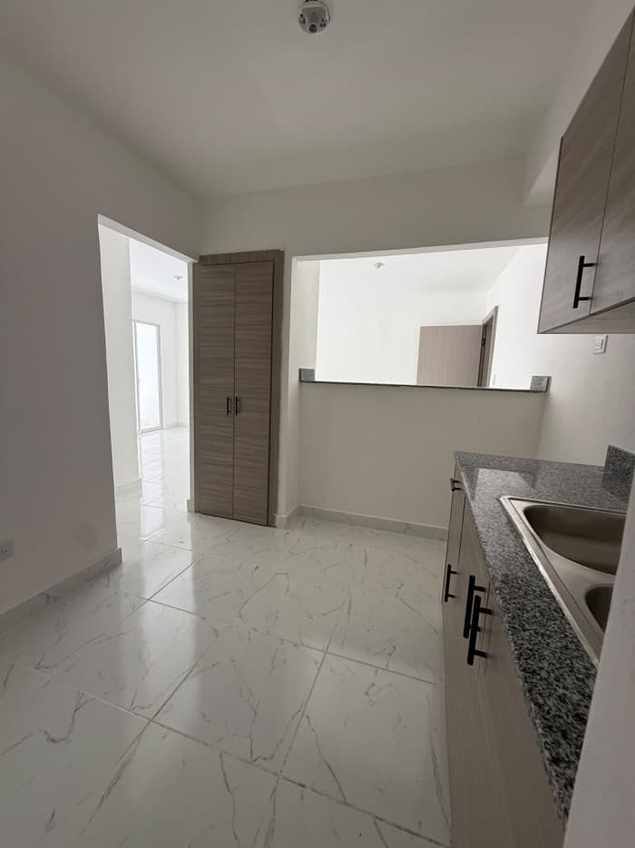  ALQUILER DE APARTAMENTO  2DO NIVEL GARDEN LIFE LICEY - foto 7
