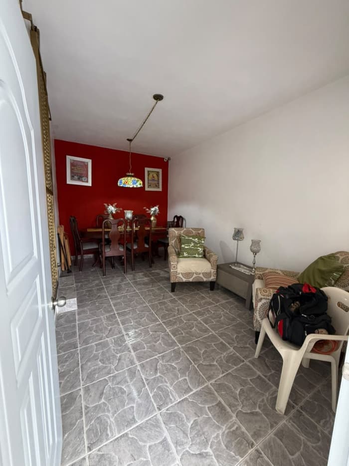 VENTA DE CASA EN BUENOS AIRES CON 5 HABITACIONES  - foto 4