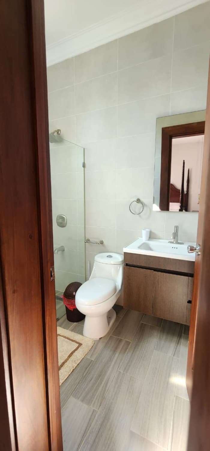AQUILER DE CASA  2DO NIVEL AMUEBLADA ,LA BARRANQUITA  - foto 22