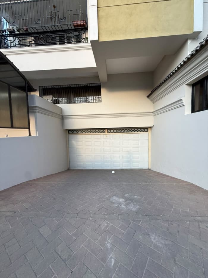VENTA DE PRIMER NIVEL TORRE LA RINCONADA ,LA ESMERALDA  - foto 3