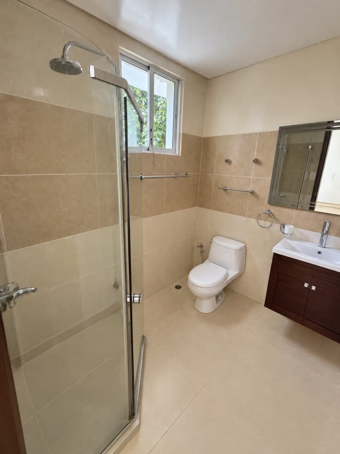VENTA/ RENTA  DE APARTAMENTO TORRE ALMIRANTE. - foto 17