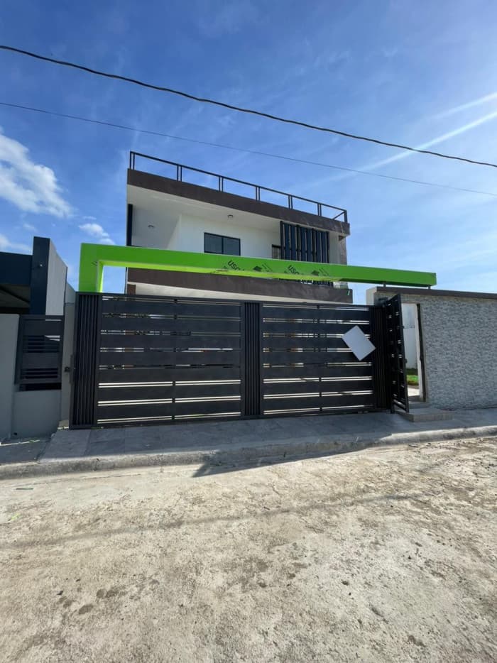 VENTA DE CASA FRENTE AL JARDIN BOTANICO SANTIAGO - foto 3