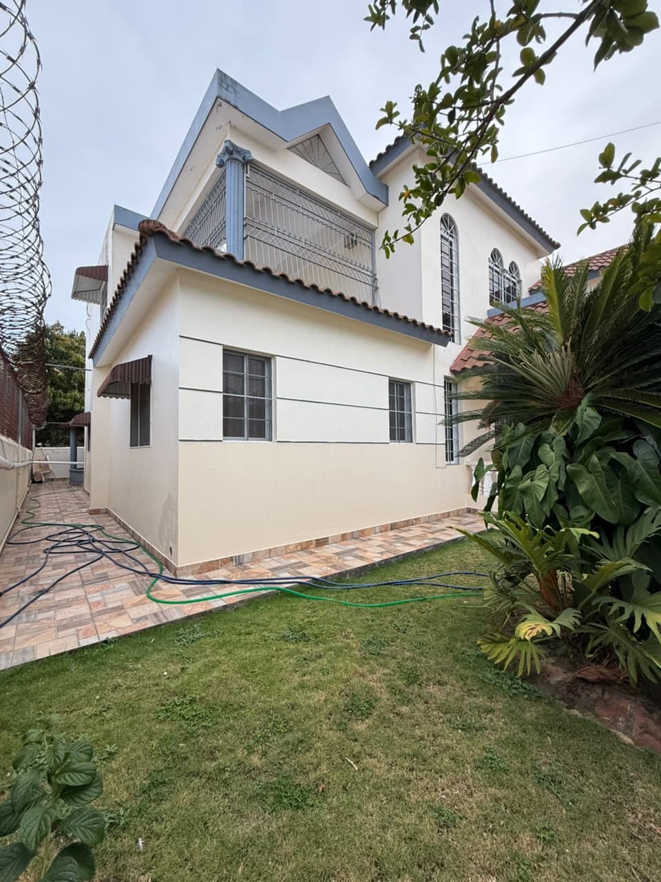 VENTA DE CASA EN 27 DE FEBRERO PROYECTO CERRADO  - foto 2