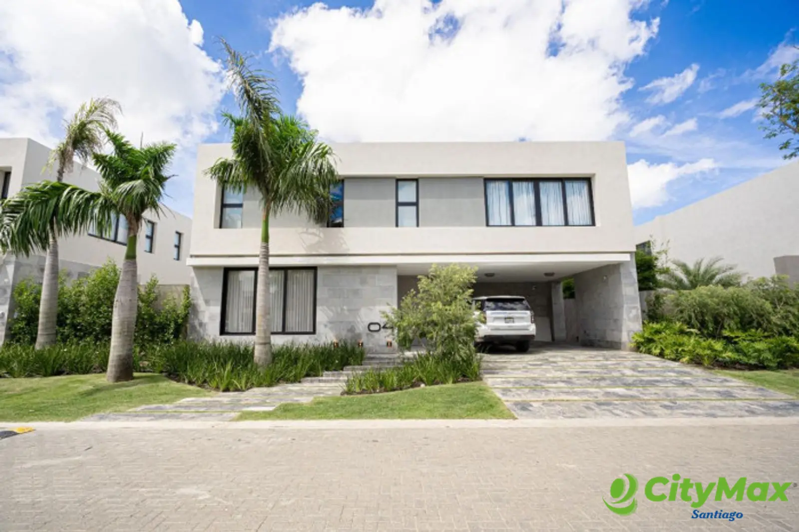 EN VENTA EXCLUSIVA CASA EN LAS CARMELITAS, SANTIAGO - foto 1