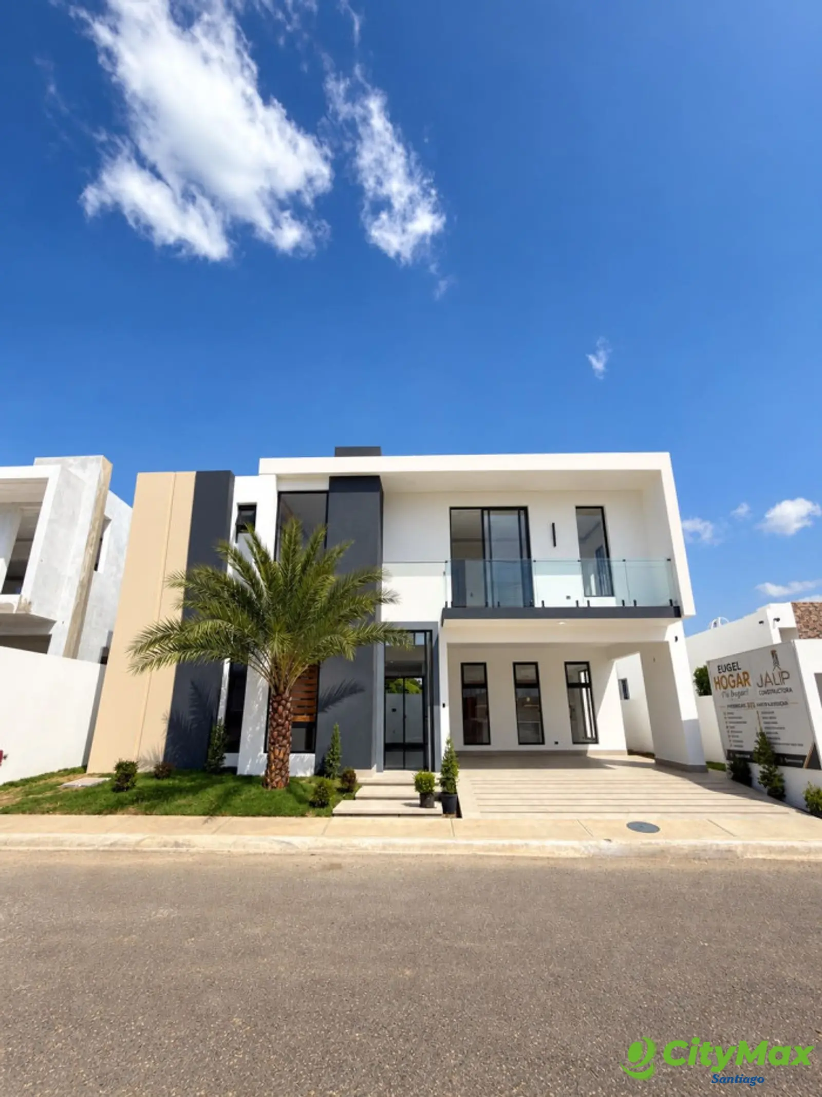 VENTA DE CASA CON  PATIO EN  LLANOS DE GURABO - foto 1