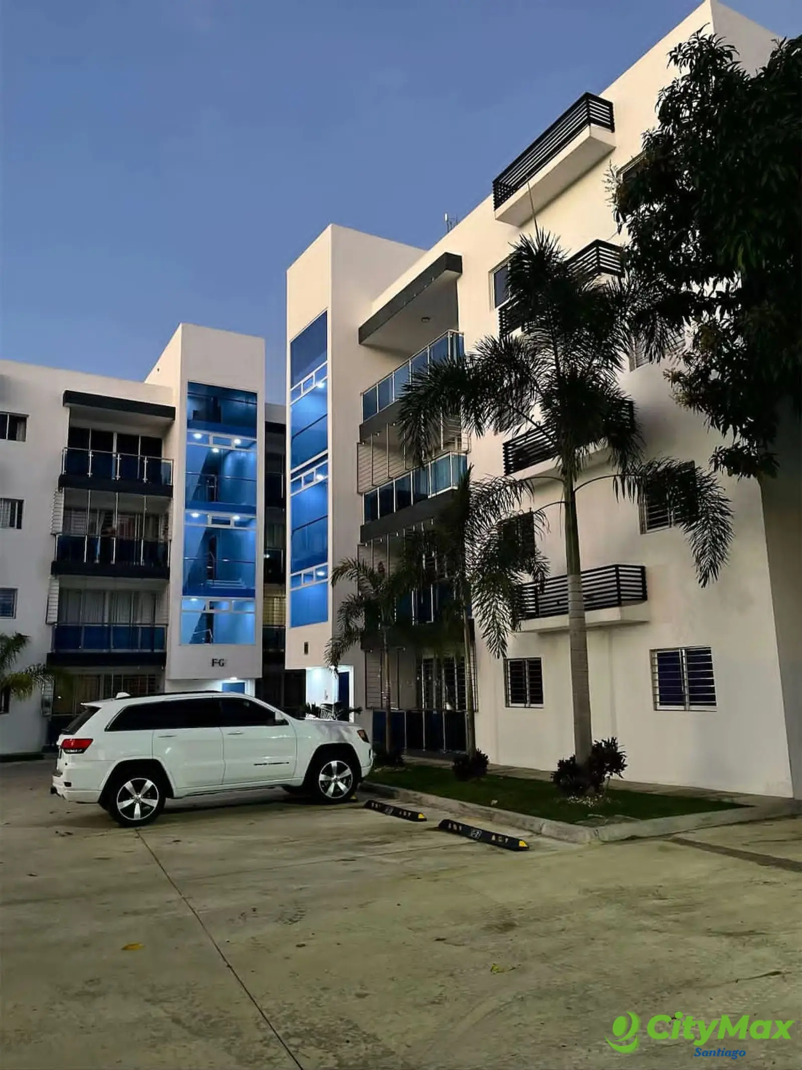Venta de Apartamento en Jardines de Cerro Alto - foto 1
