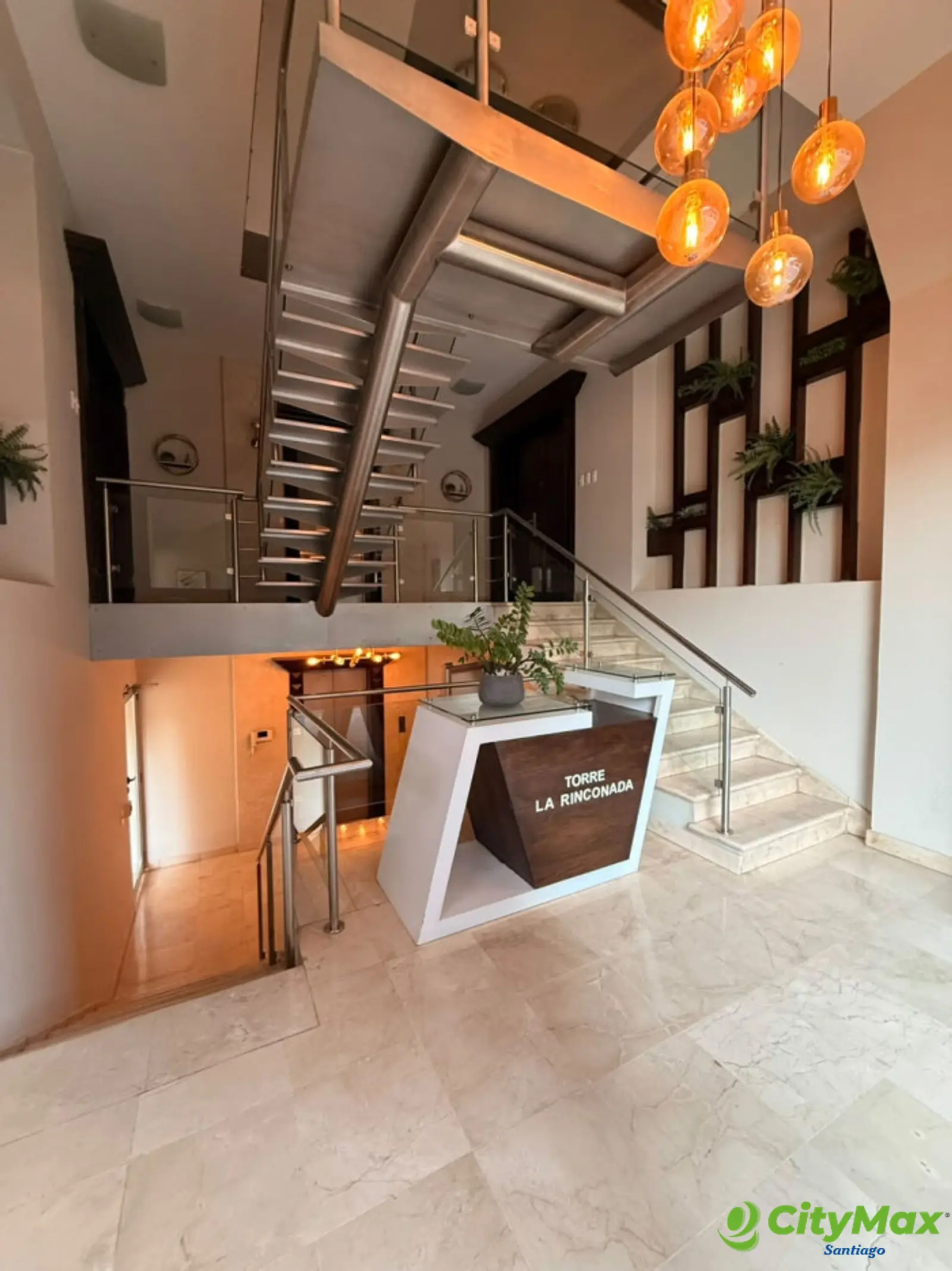 VENTA DE PRIMER NIVEL TORRE LA RINCONADA ,LA ESMERALDA - foto 1