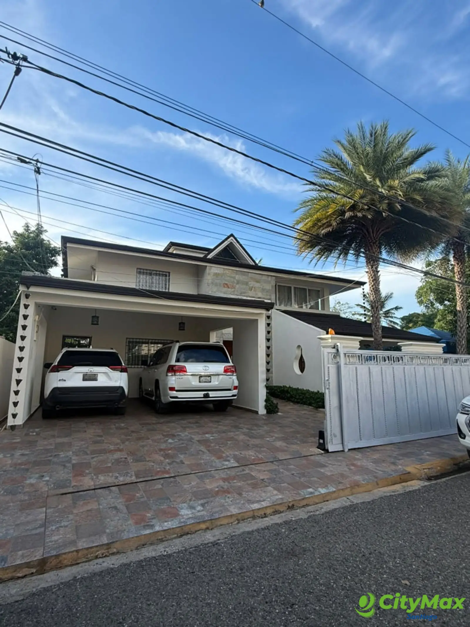 VENTA DE CASA FRENTE A LAS QUINTAS DE PONTEZUELA - foto 1