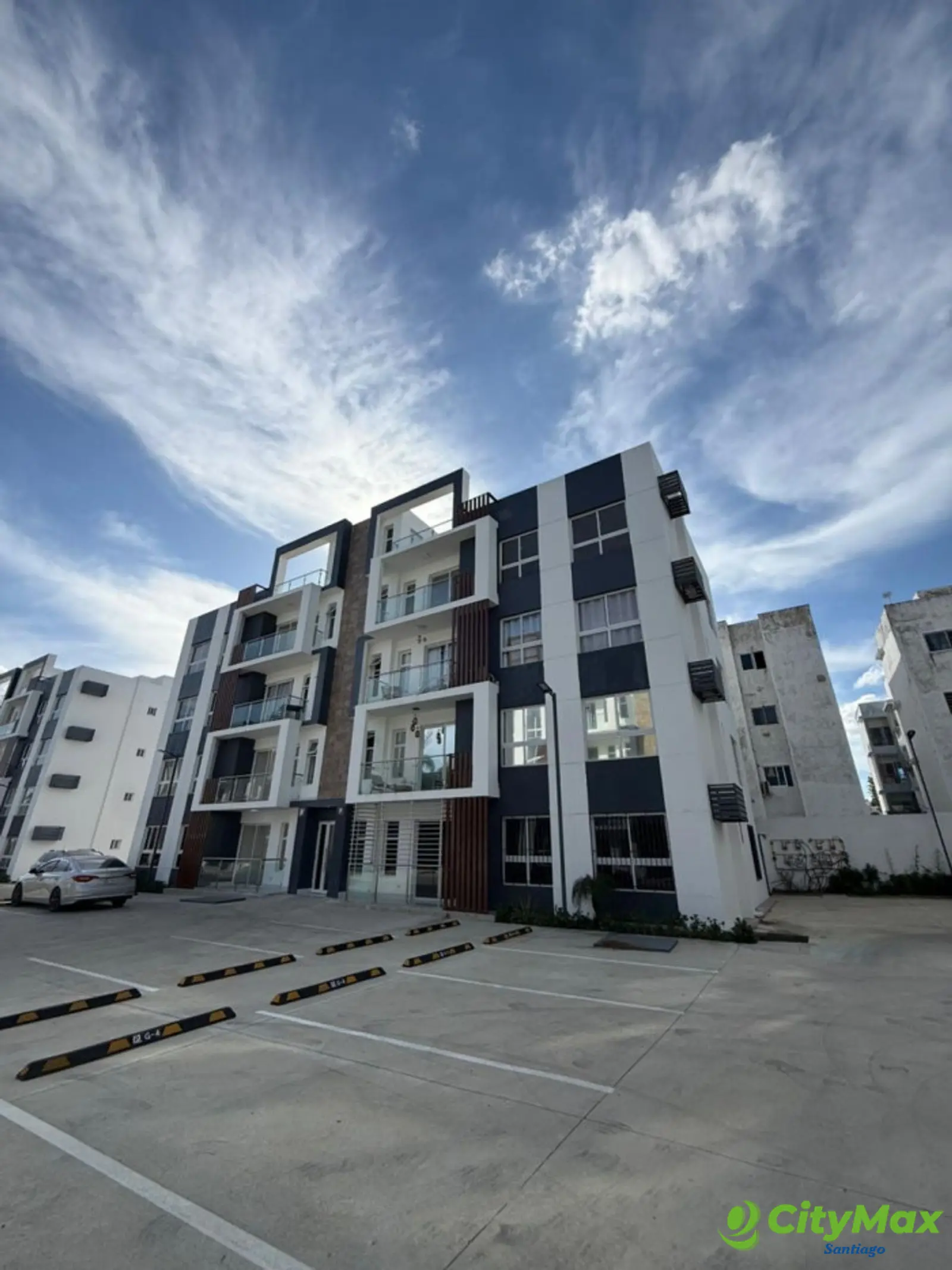 VENTA DE  APARTAMENTOS CON PISCINA LOS RIELES , GURABO  - foto 1