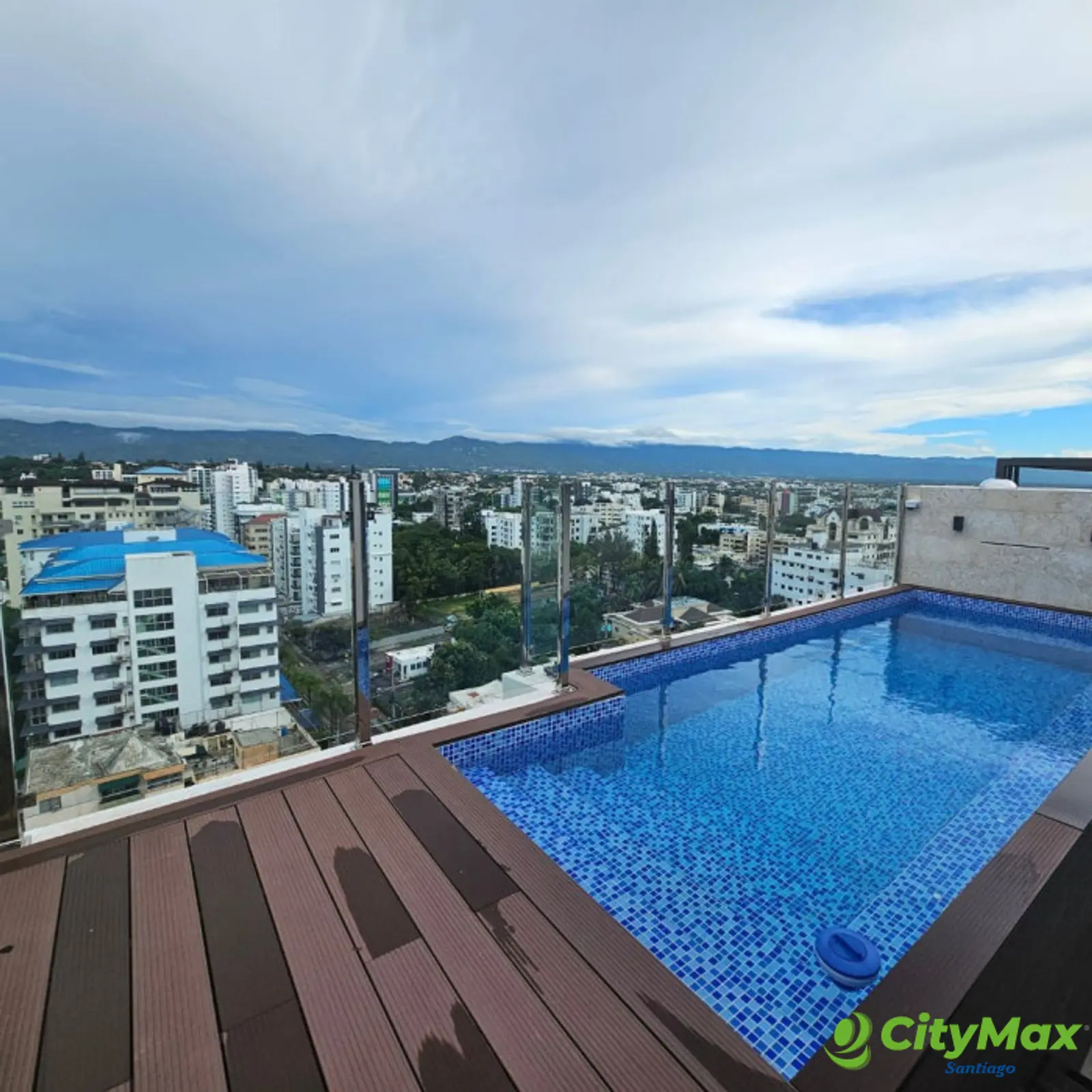 VENTA DE APARTAMENTO PISO 5 TORRE LIVING LA ESMERALDA  - foto 1