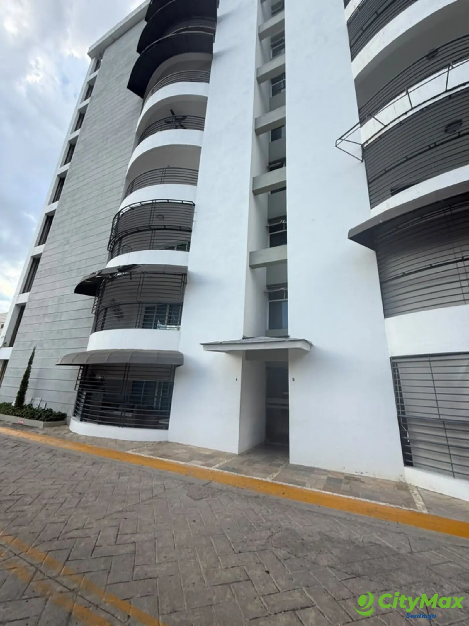 VENTA/ RENTA DE APARTAMENTO TORRE ALMIRANTE. - foto 1