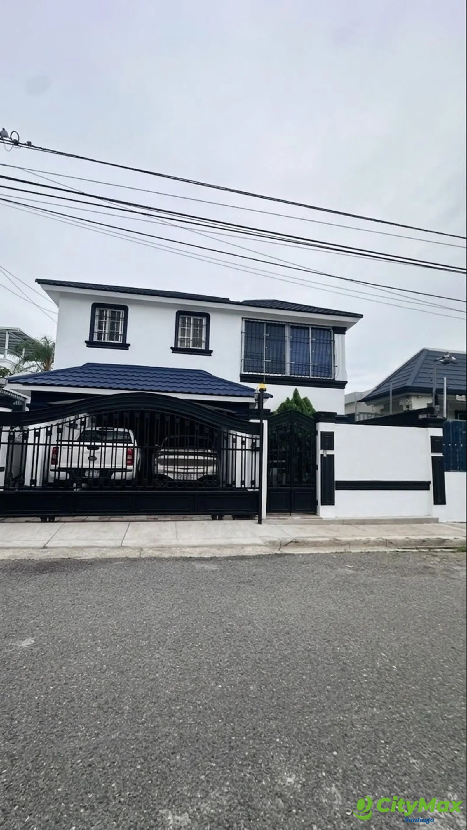 VENTA DE CASA EN LOS JARDINES DEL NORTE SANTIAGO - foto 1