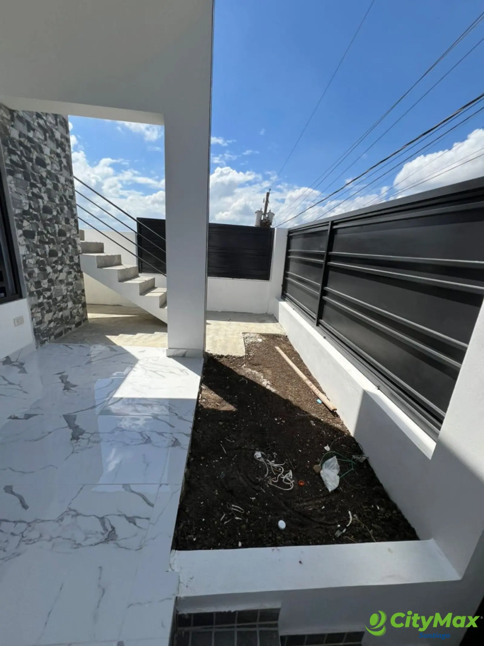 VENTA DE CASA CERCA SUPERMERCADO BRAVO , BANCO POPULAR - foto 4