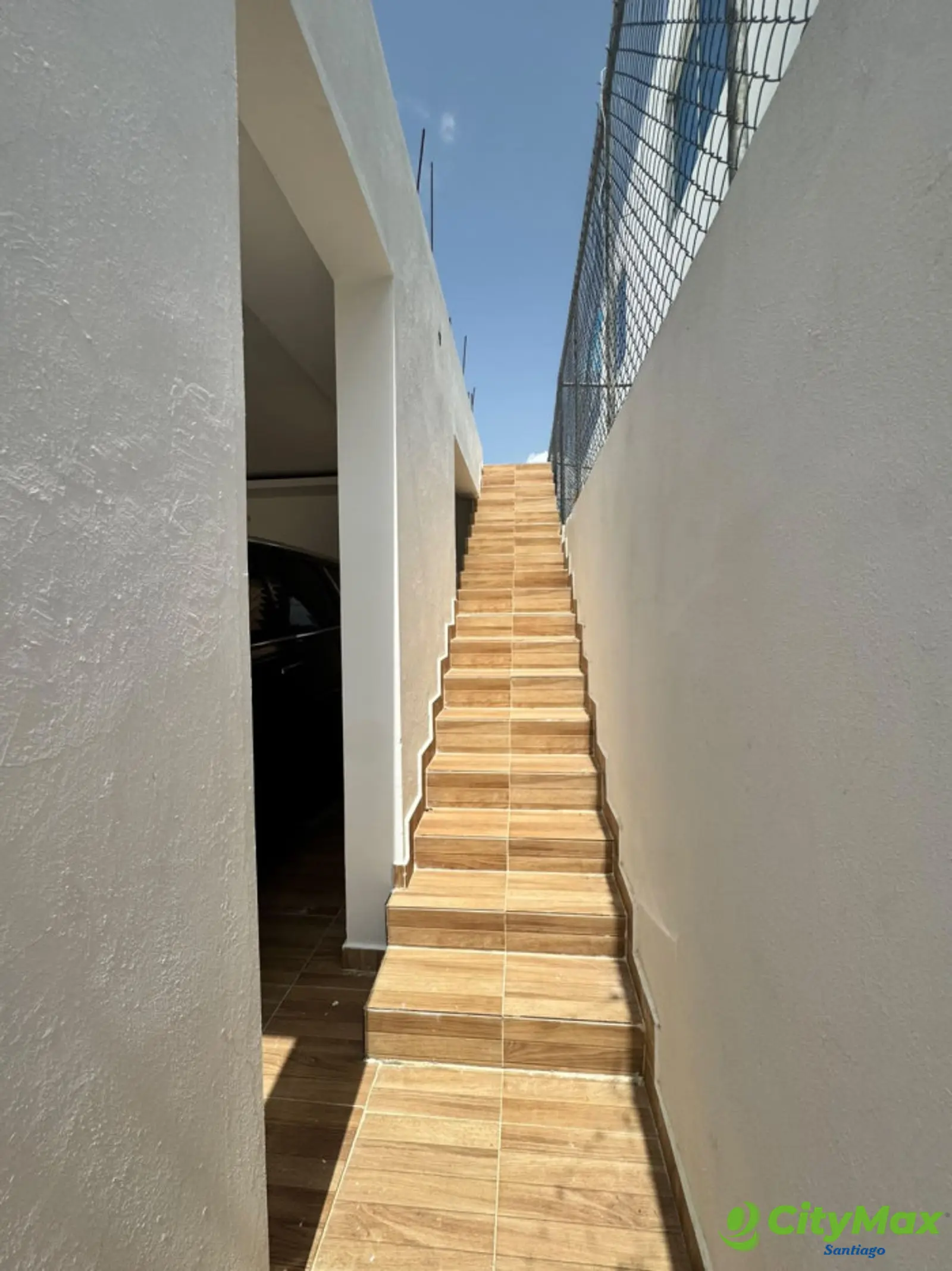 VENTA DE CASA EN SANTIAGO, LOS PRADOS - foto 3