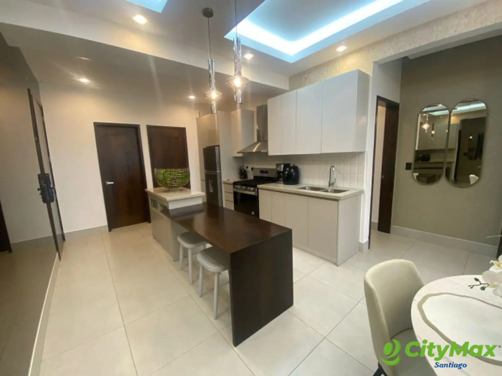 VENTA DE TORRE DE APARTAMENTOS EN LA ESMERALDA - foto 9