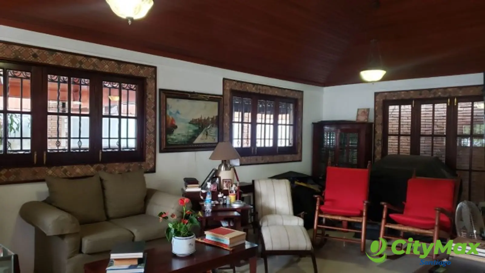 CASA RESIDENCIAL EN VENTA EN LA MORALEJA SANTIAGO - foto 3