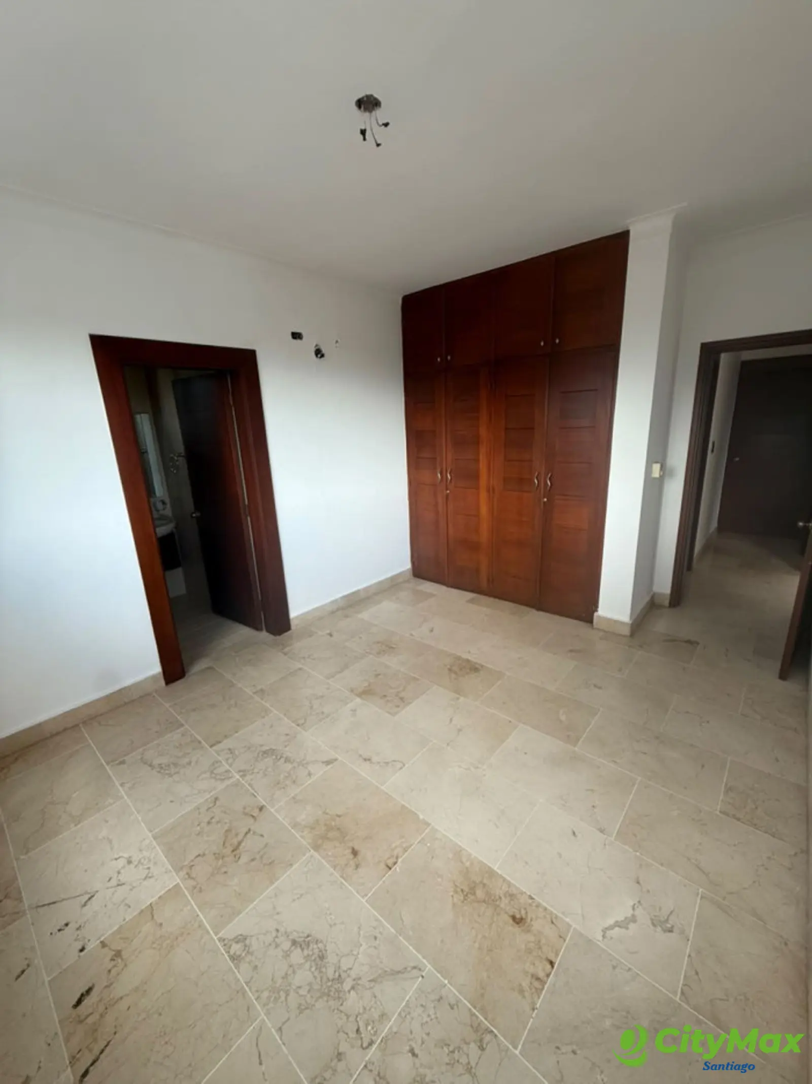 VENTA/ RENTA DE APARTAMENTO TORRE ALMIRANTE. - foto 13